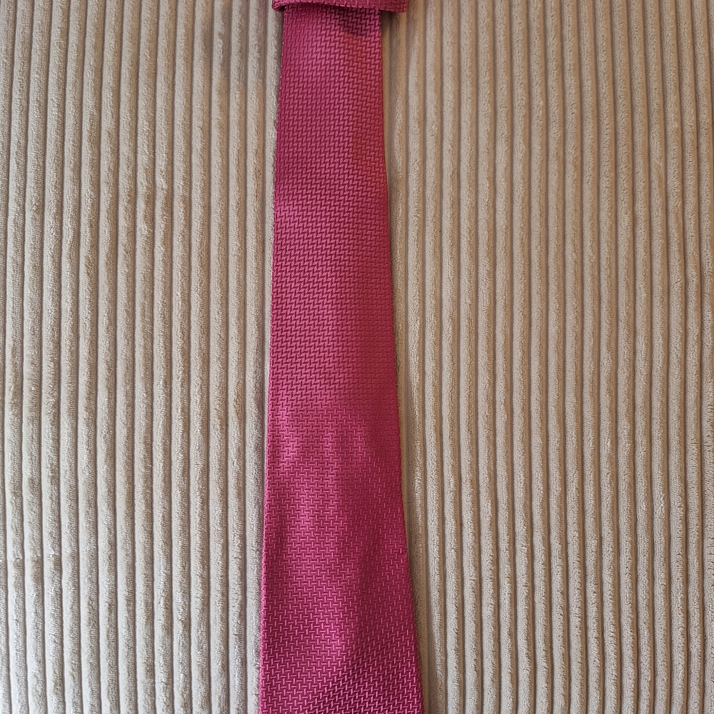 Bugatchi Vibrant Pink Tie